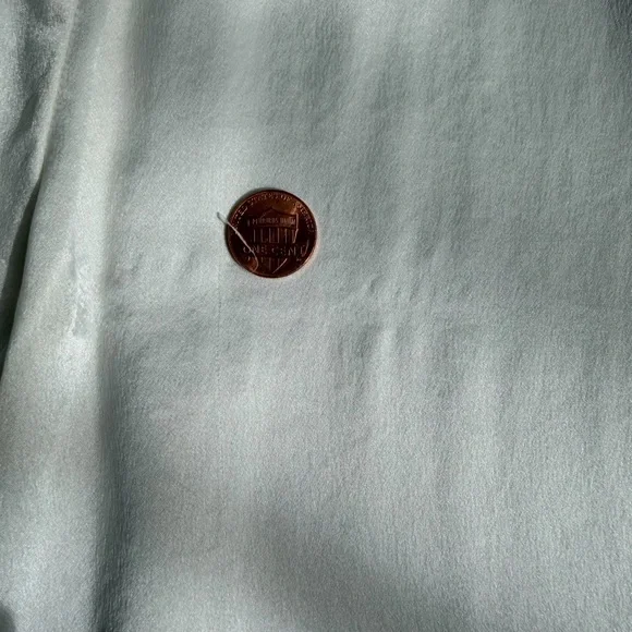 Banana Republic The Perfect Silk Shirt 100% Silk Cream Size S - Picture 8 of 14